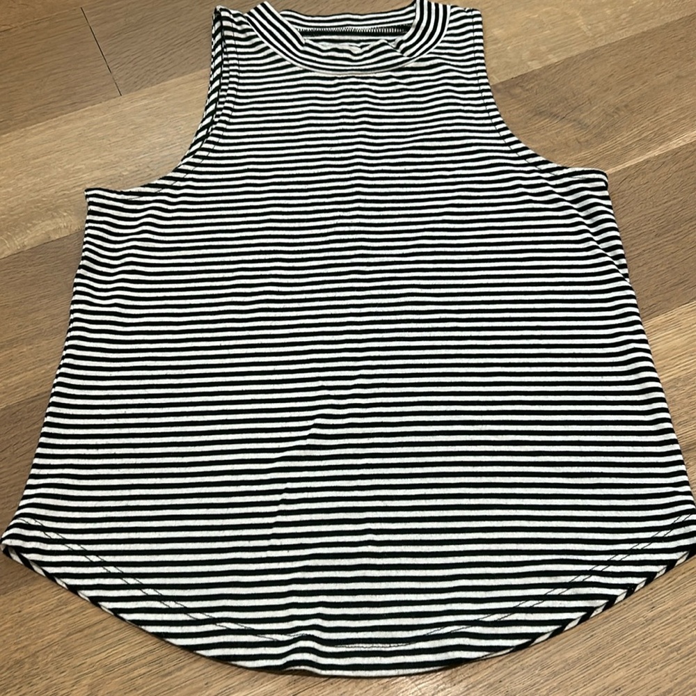 Madewell- Black and white stripped sleeves top